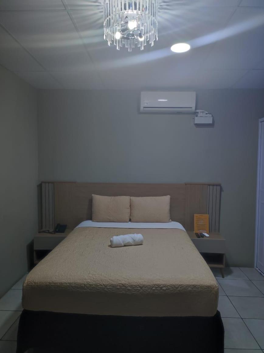 Kartagus Hotel San Salvador Dış mekan fotoğraf